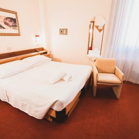 Grand Hotel Milano Chianciano Terme Esterno foto