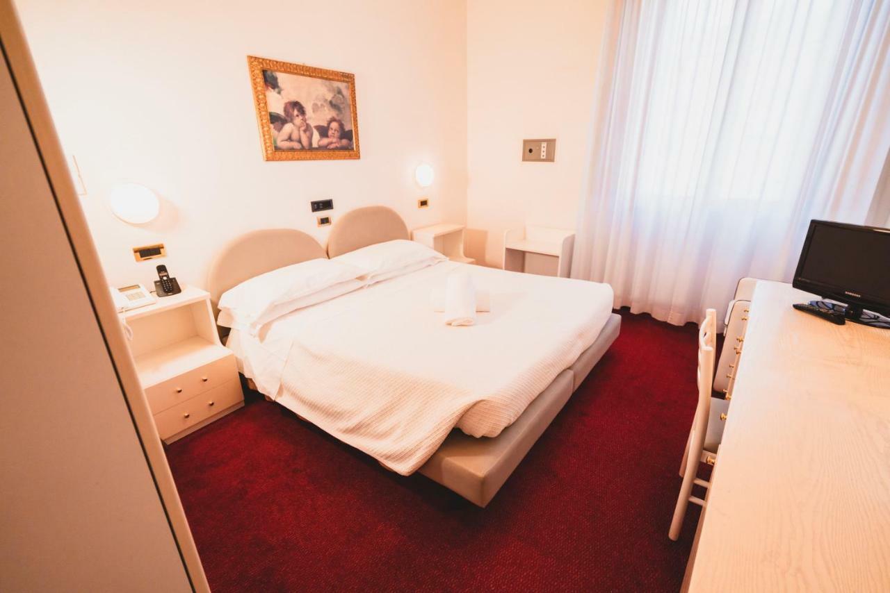 Grand Hotel Milano Chianciano Terme Esterno foto